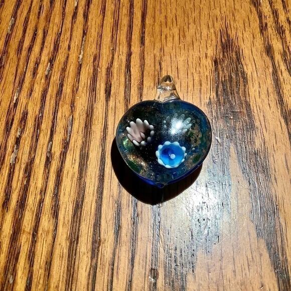 Handmade Blown Glass Pendant - Picture 2 of 6